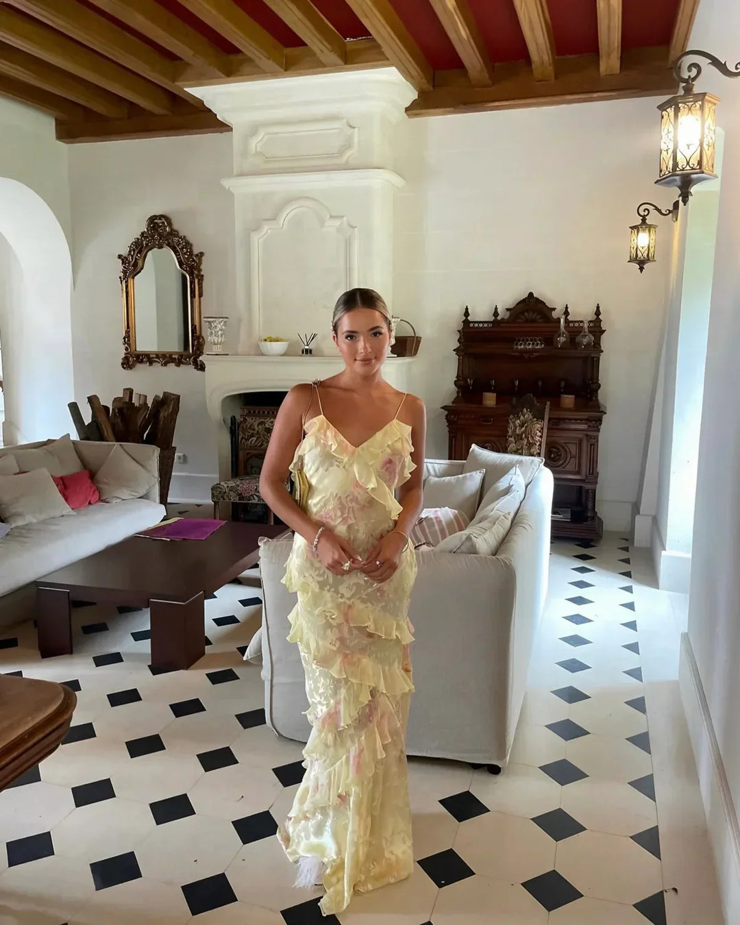 YunaWear | Amara Bloemjurk